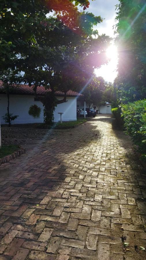Villa Alejandra Girardot Exteriör bild